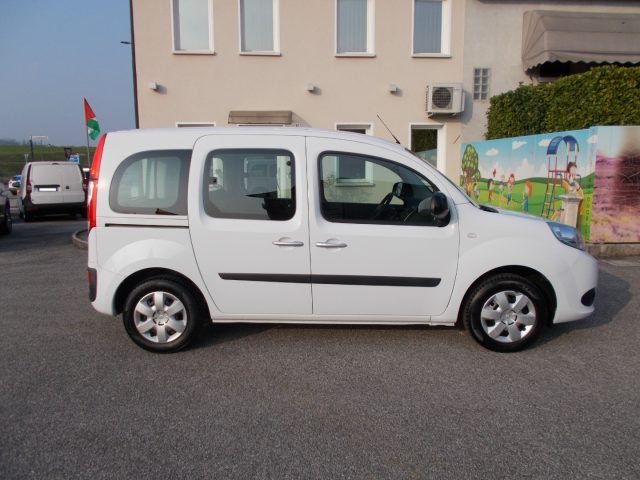 RENAULT Kangoo usata, con Alzacristalli elettrici