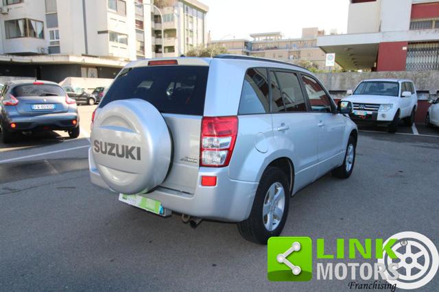 SUZUKI Grand Vitara usata, con Interni in pelle