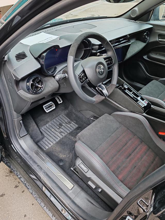 ALFA ROMEO Junior usata, con Boardcomputer