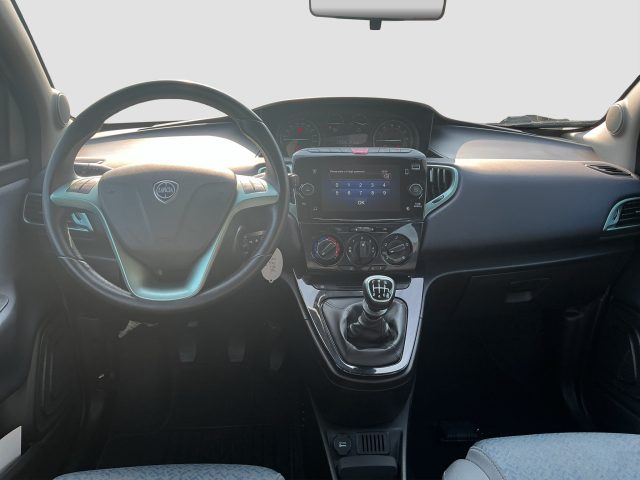 LANCIA Ypsilon usata 10