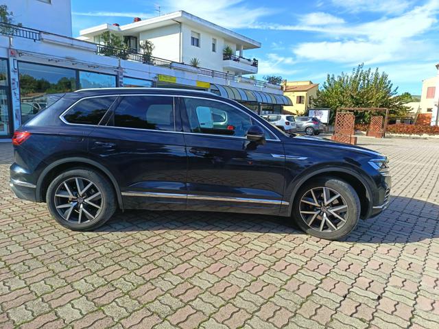 VOLKSWAGEN Touareg usata, con Airbag Passeggero