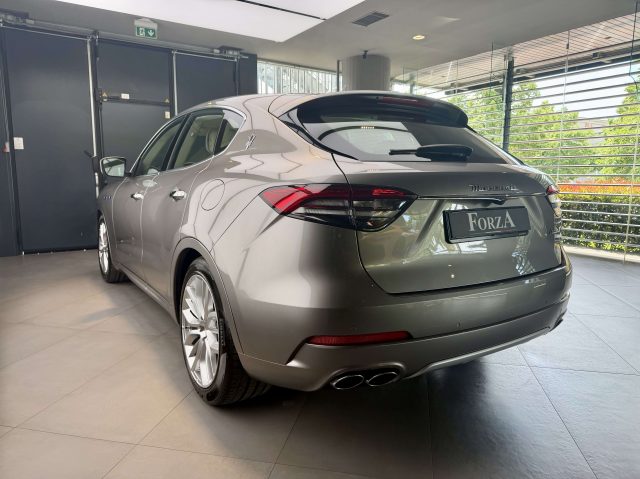 MASERATI Levante usata, con Volante in pelle