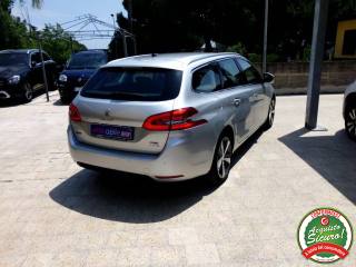 PEUGEOT 308 usata, con Boardcomputer