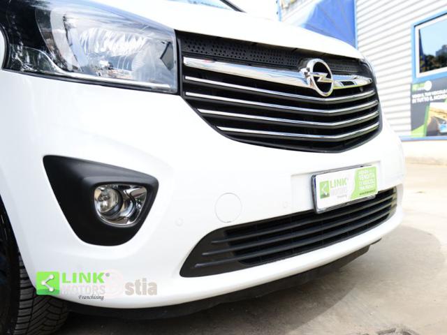 OPEL Vivaro usata, con Specchietti laterali elettrici