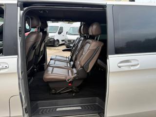 MERCEDES-BENZ V 300 usata, con Autoradio digitale