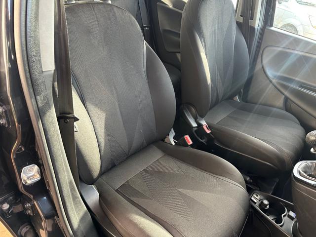 LANCIA Ypsilon usata, con Volante in pelle