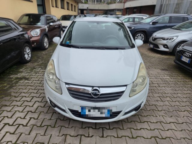 OPEL Corsa usata, con Airbag