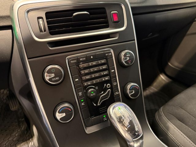 VOLVO V60 usata, con Controllo trazione