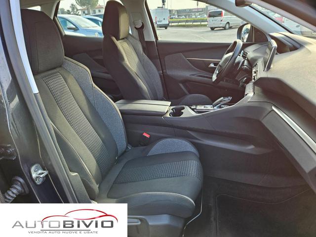 PEUGEOT 3008 usata, con Volante multifunzione