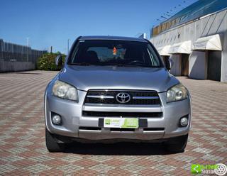TOYOTA RAV 4 MY23 usata, con Airbag