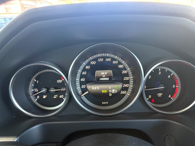 MERCEDES-BENZ E 200 usata, con Climatizzatore