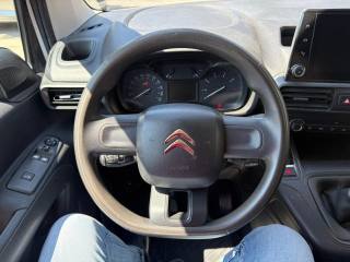CITROEN Berlingo usata, con Gancio traino