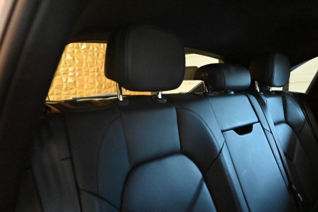 PORSCHE Macan usata 141