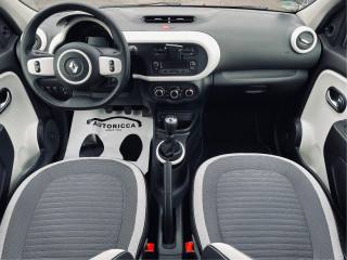 RENAULT Twingo usata, con Volante in pelle