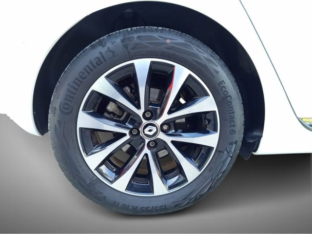 RENAULT Clio usata, con Climatizzatore