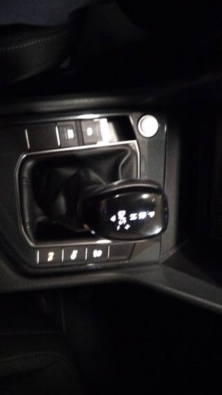 VOLKSWAGEN Tiguan usata, con Specchietti laterali elettrici