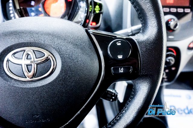 TOYOTA Aygo usata, con Volante multifunzione