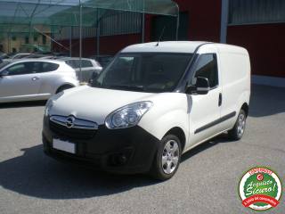 OPEL Combo usata, con Controllo trazione