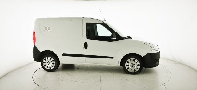 FIAT Doblo usata, con Fendinebbia