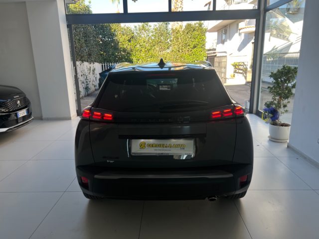 PEUGEOT 2008 usata, con Autoradio