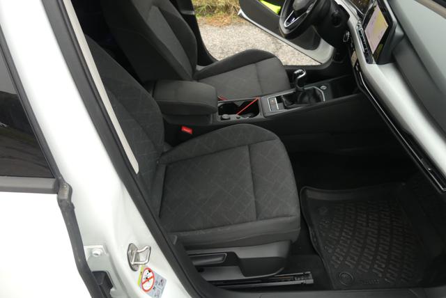VOLKSWAGEN Golf usata, con Specchietto retrovisore con funzione antiabbagliamento