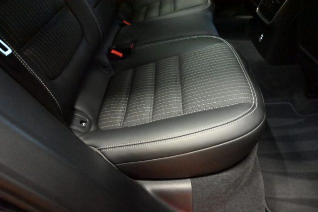 PORSCHE Macan usata 64