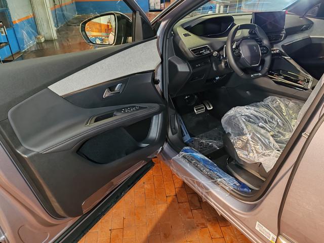 PEUGEOT 3008 usata, con Boardcomputer