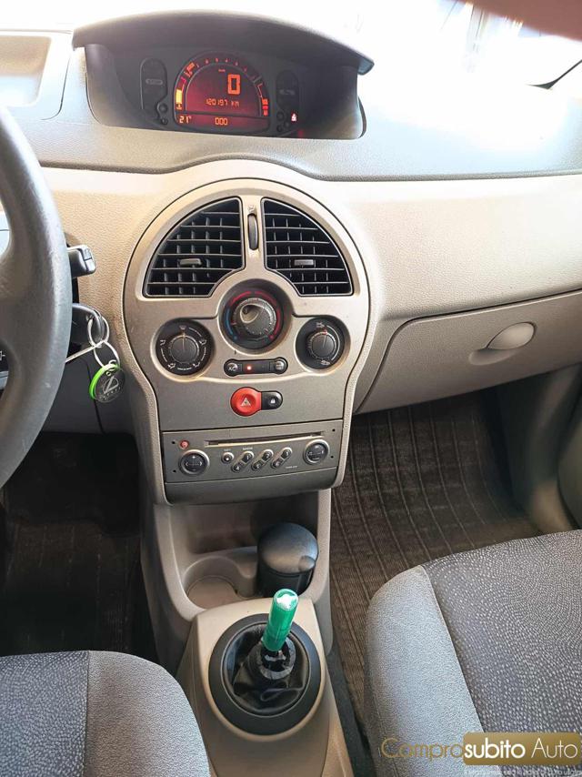 RENAULT Modus usata, con Fendinebbia