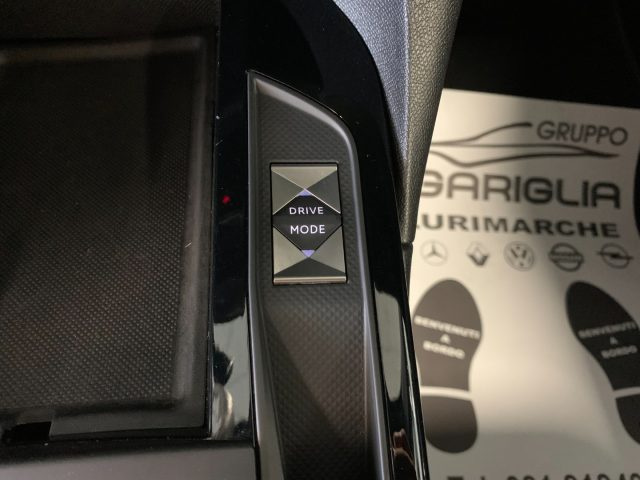 DS AUTOMOBILES DS 3 Crossback usata, con USB