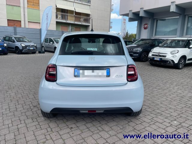 FIAT 500e usata, con Autoradio
