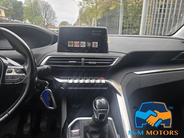 PEUGEOT 3008 usata, con Climatizzatore