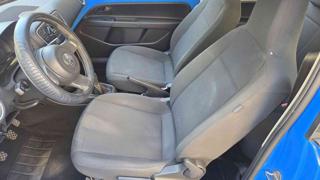 VOLKSWAGEN up! usata, con Climatizzatore