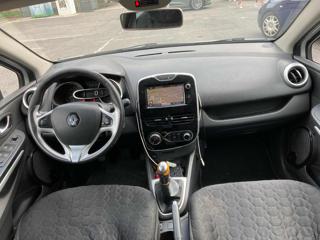 RENAULT Clio usata, con Controllo trazione