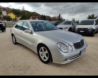 MERCEDES-BENZ E 280 usata, con Controllo trazione