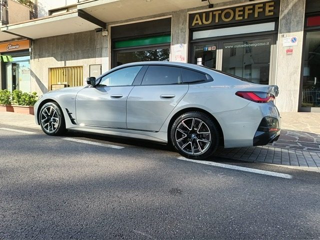 BMW i4 usata, con Airbag