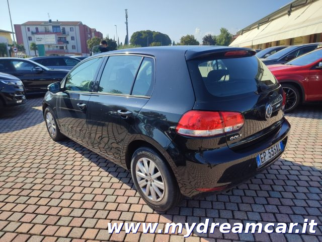 VOLKSWAGEN Golf usata, con Autoradio