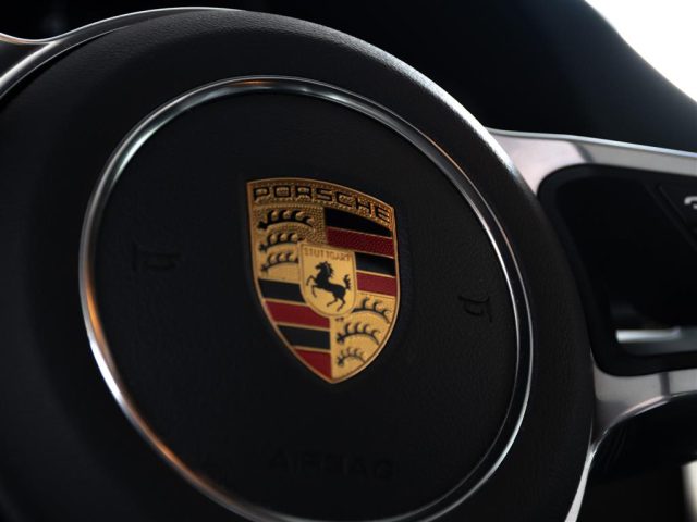 PORSCHE Macan usata 11