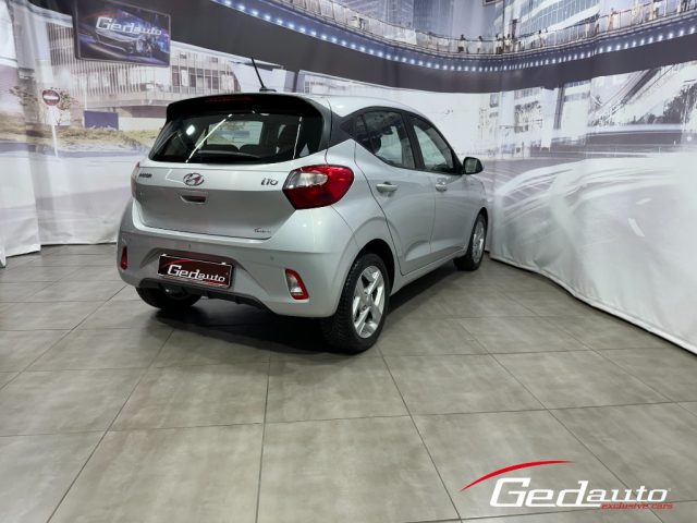 HYUNDAI i10 usata, con Autoradio