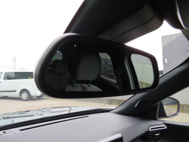 PEUGEOT 2008 usata 21