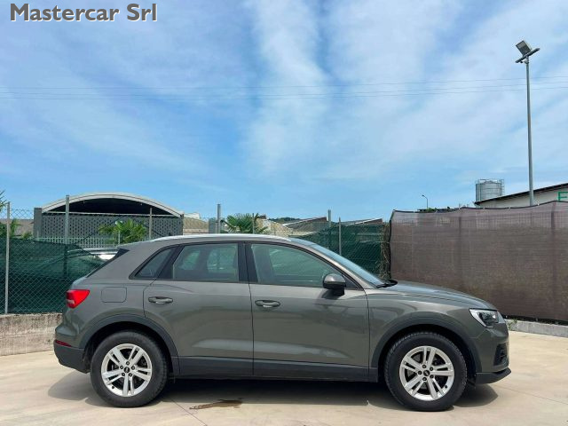 AUDI Q3 usata, con Autoradio