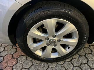 OPEL Meriva usata, con Vetri oscurati
