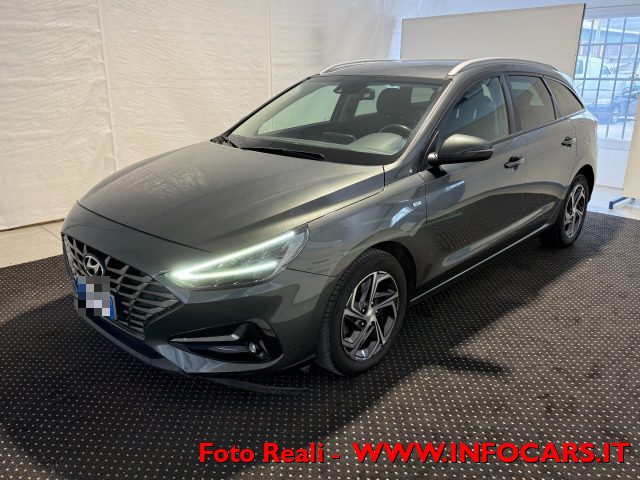 HYUNDAI i30 usata, con Airbag laterali