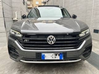 VOLKSWAGEN Touareg usata, con Airbag