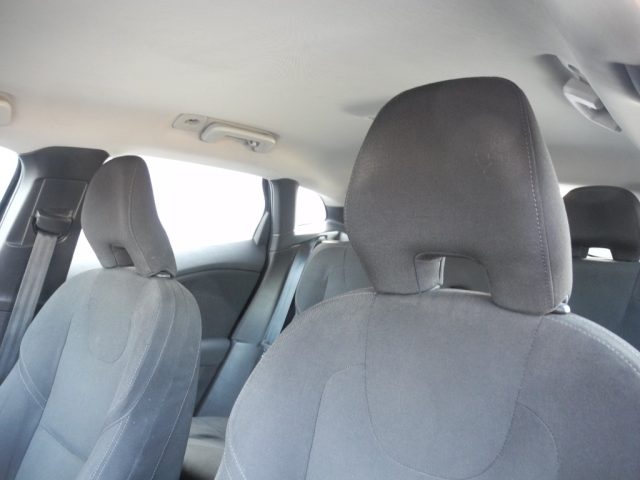 VOLVO V40 usata 39