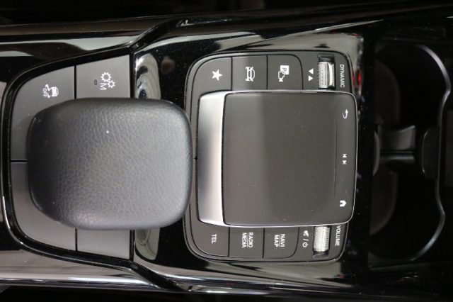 MERCEDES-BENZ A 35 AMG usata 25