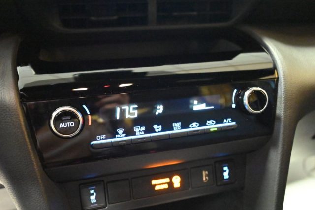 TOYOTA Yaris Cross usata 45