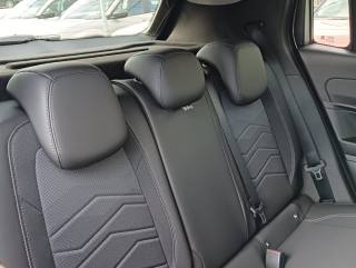 JEEP Avenger usata, con Touch screen