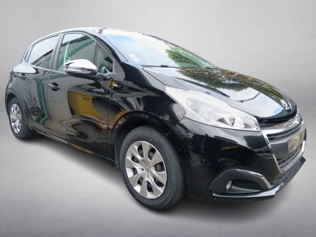 PEUGEOT 208 usata, con Airbag
