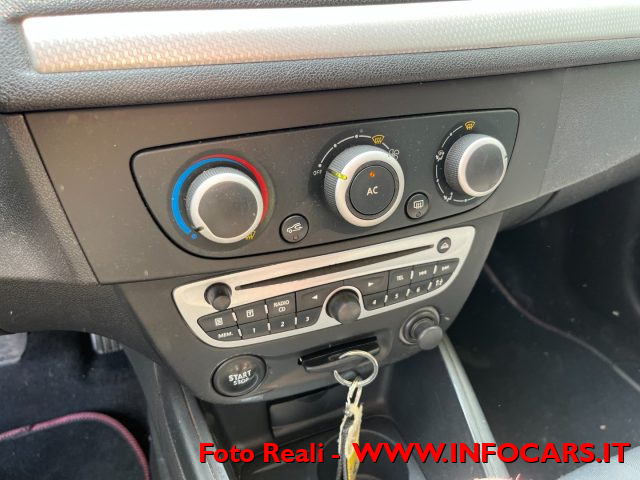 RENAULT Megane usata, con Bracciolo