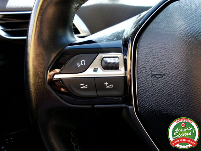 PEUGEOT 3008 usata, con Controllo vocale